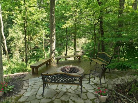 1756 Deepwood Drive Akron OH 44313