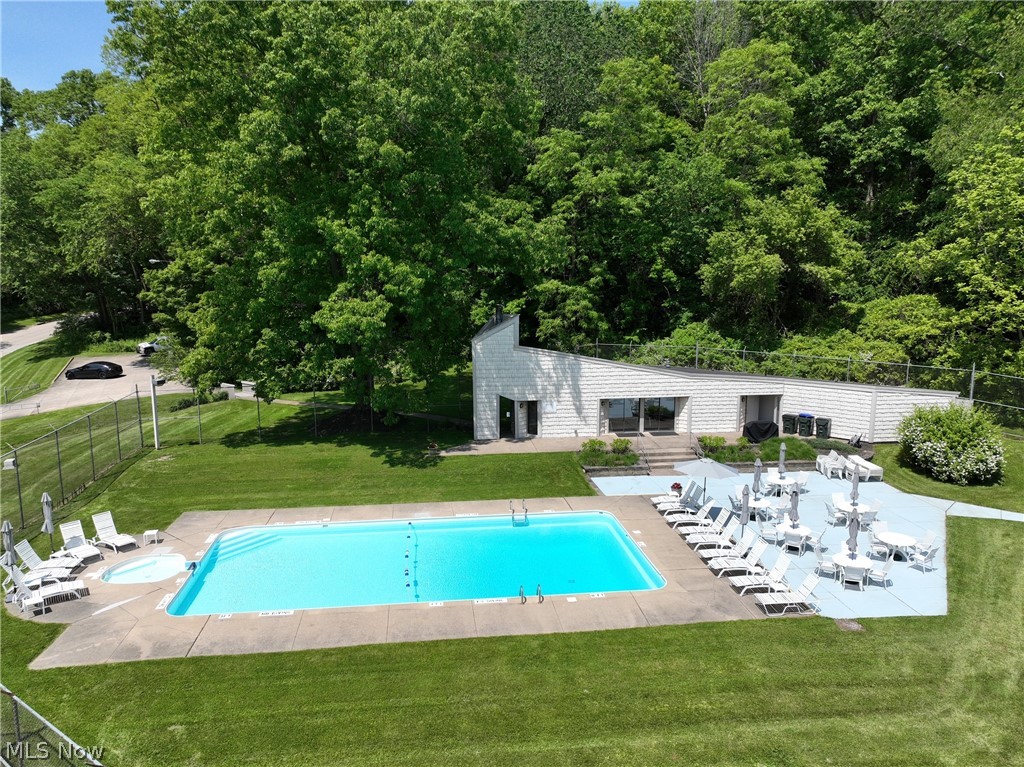 1756 Deepwood Drive Akron OH 44313