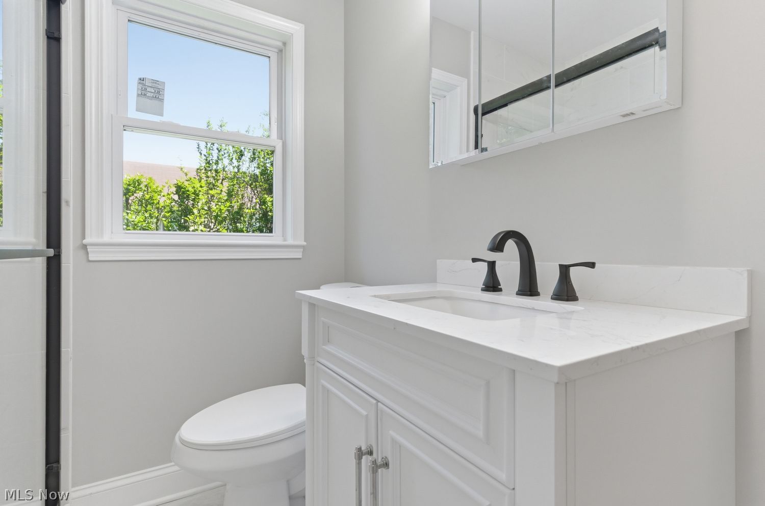 24255 Westwood Road Westlake OH 44145