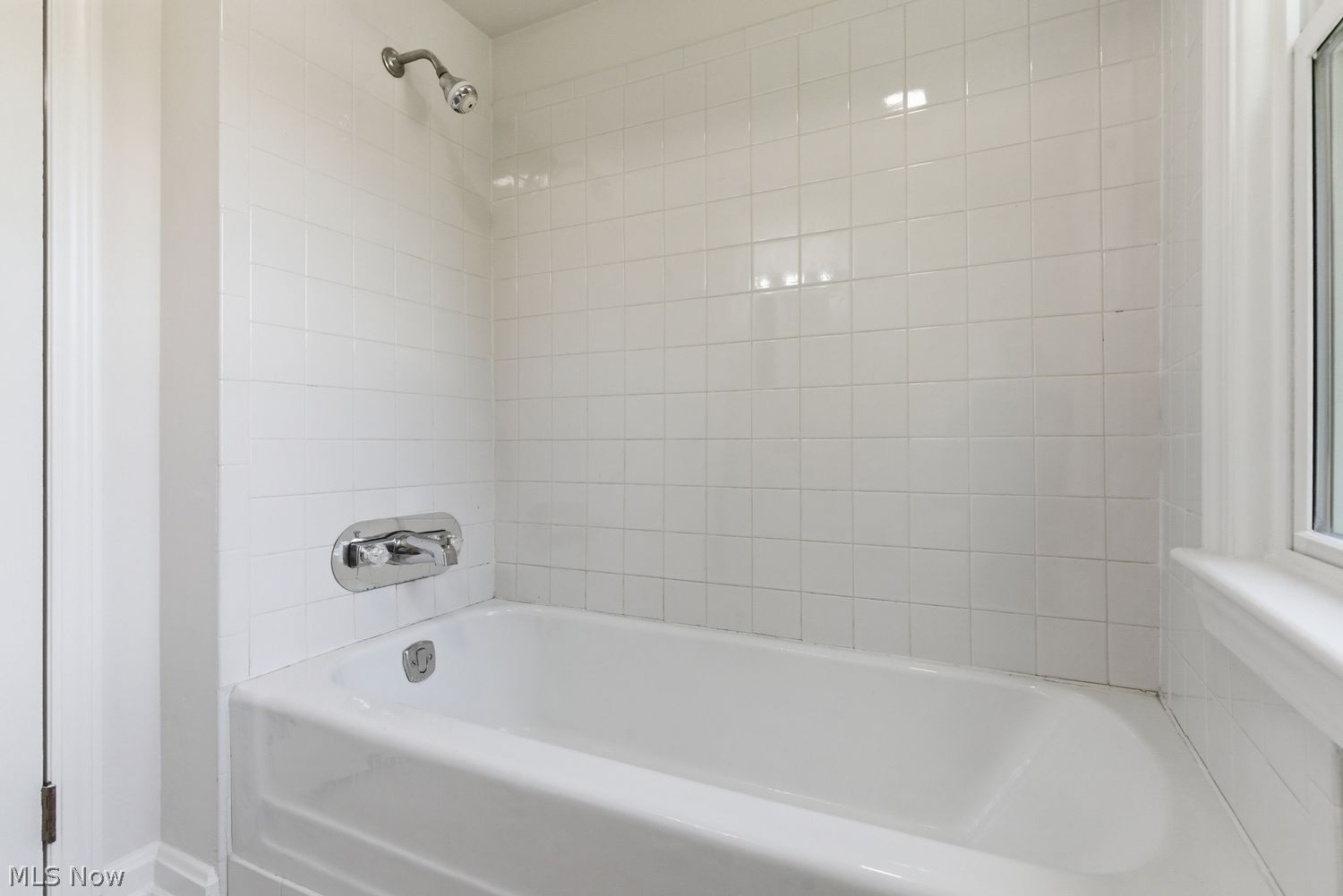 24255 Westwood Road Westlake OH 44145