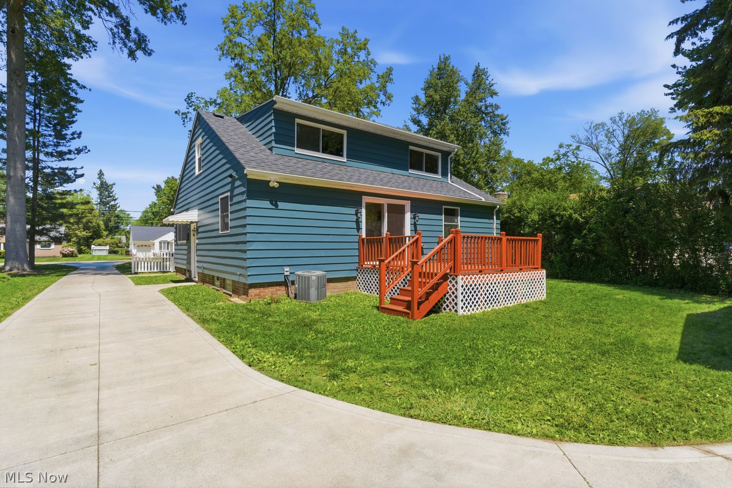 24255 Westwood Road Westlake OH 44145