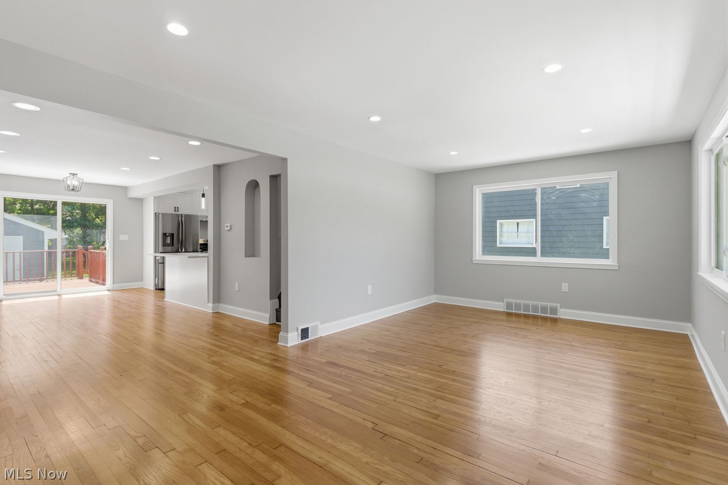 24255 Westwood Road Westlake OH 44145
