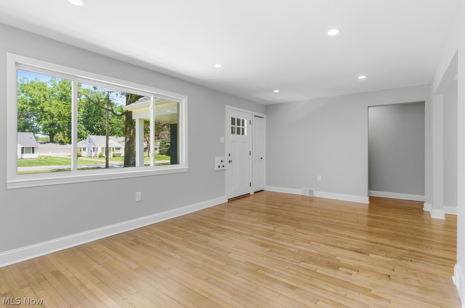 24255 Westwood Road Westlake OH 44145