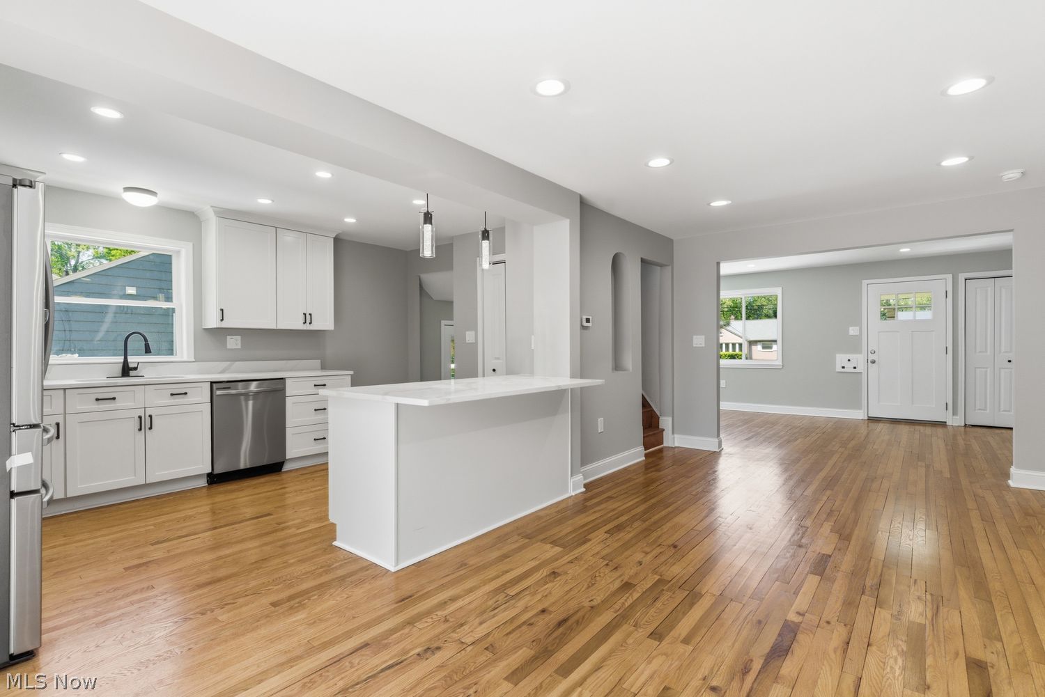 24255 Westwood Road Westlake OH 44145