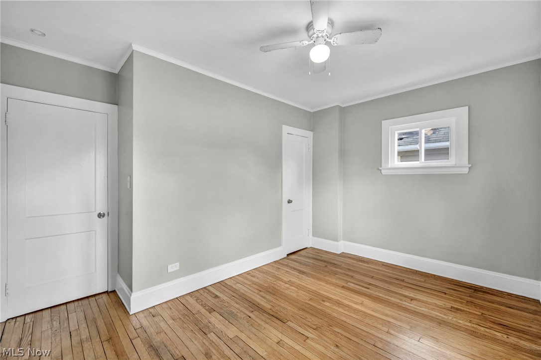 921 Helmsdale Road Cleveland Heights OH 44112