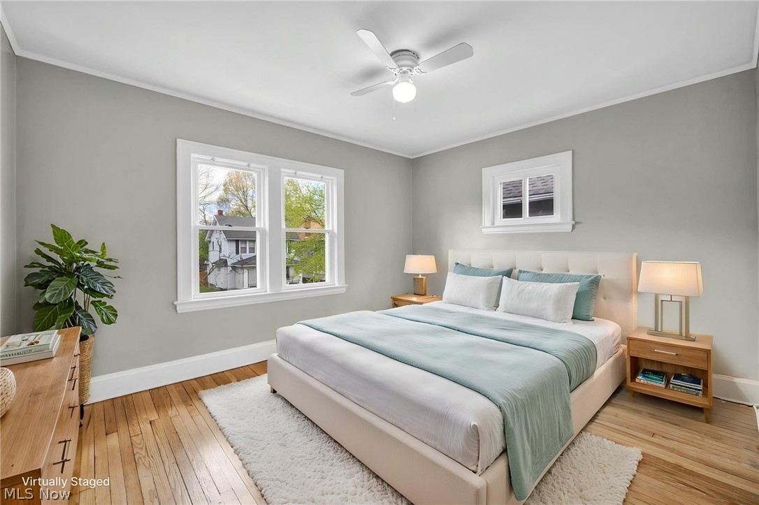 921 Helmsdale Road Cleveland Heights OH 44112