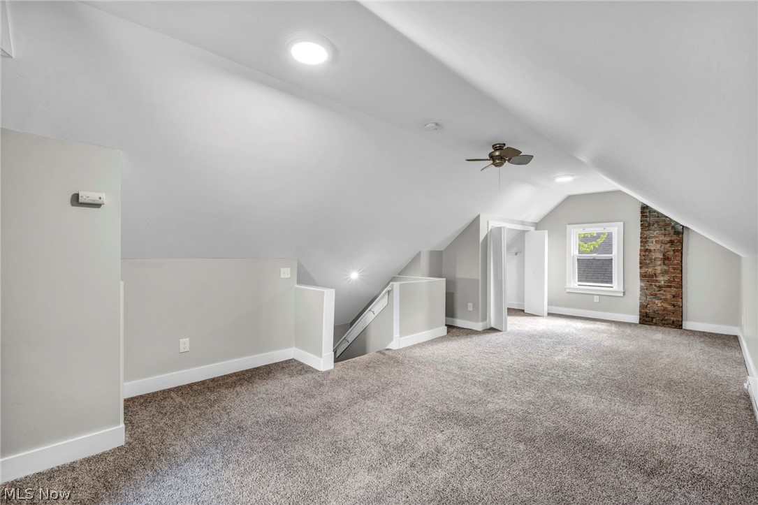 921 Helmsdale Road Cleveland Heights OH 44112