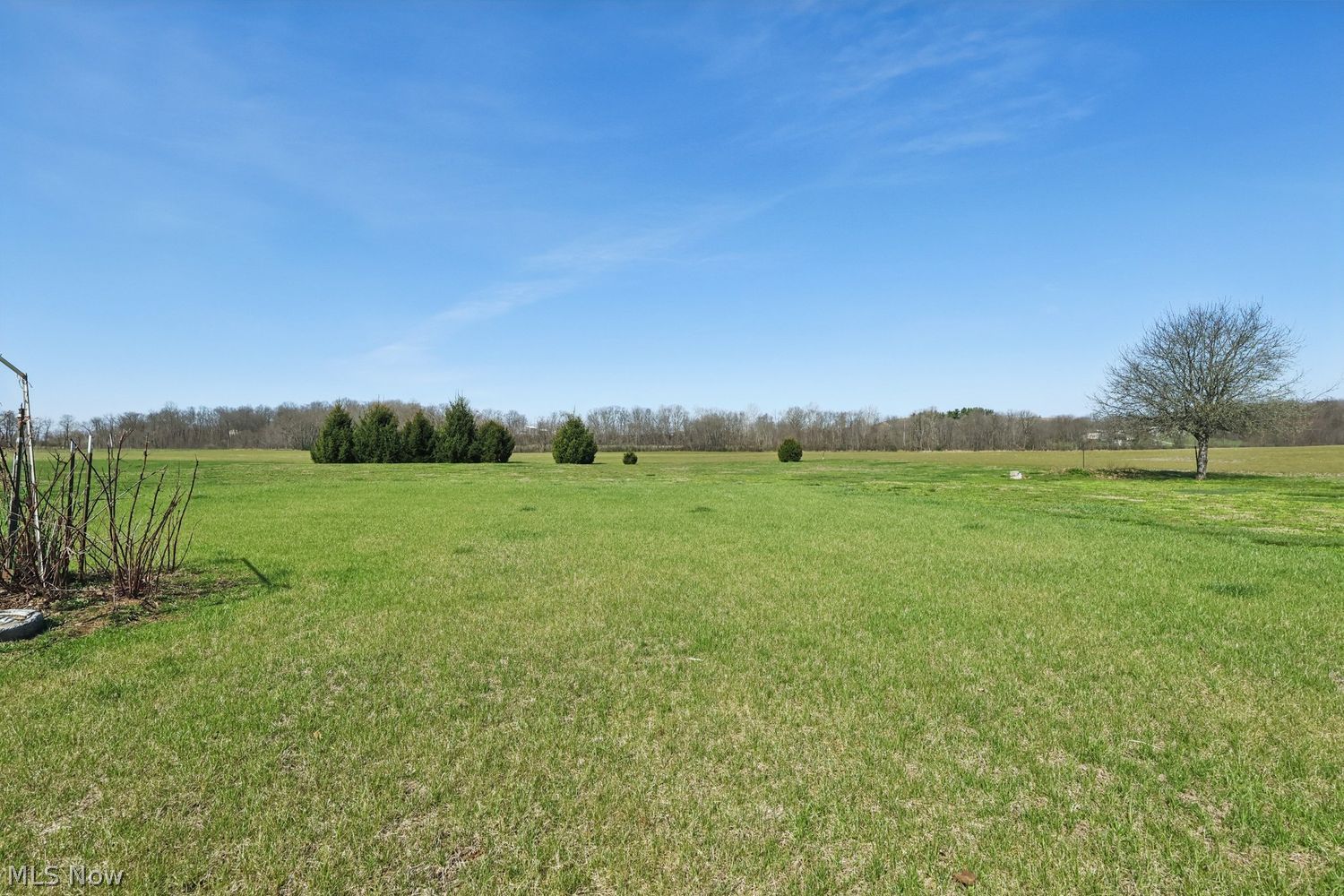 7115 Lardon Road NW Waynesburg OH 44688