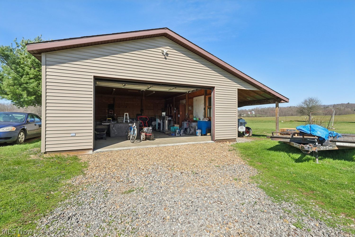 7115 Lardon Road NW Waynesburg OH 44688