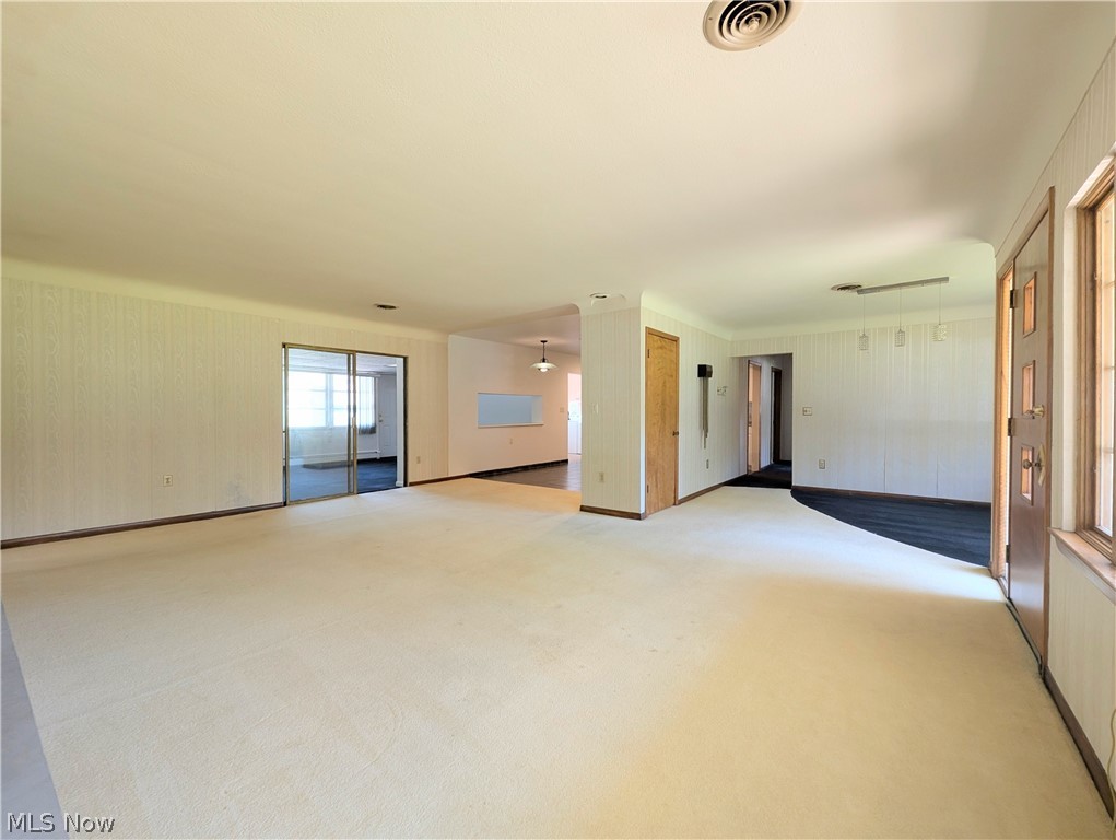 6986 Big Creek Parkway Middleburg Heights OH 44130