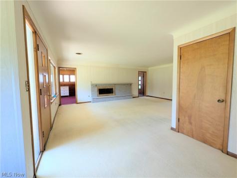6986 Big Creek Parkway Middleburg Heights OH 44130