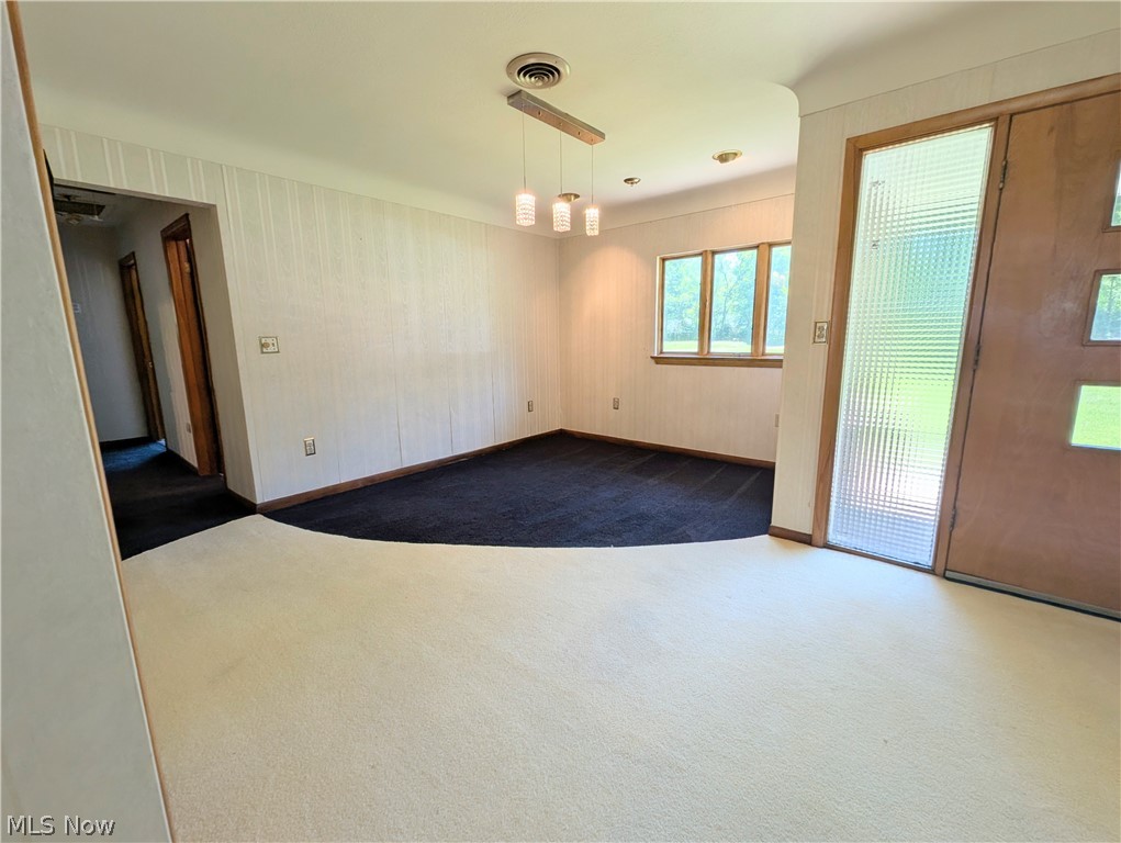 6986 Big Creek Parkway Middleburg Heights OH 44130