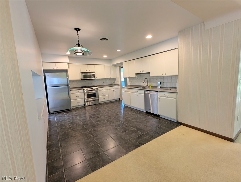 6986 Big Creek Parkway Middleburg Heights OH 44130