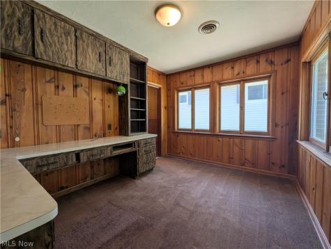 6986 Big Creek Parkway Middleburg Heights OH 44130