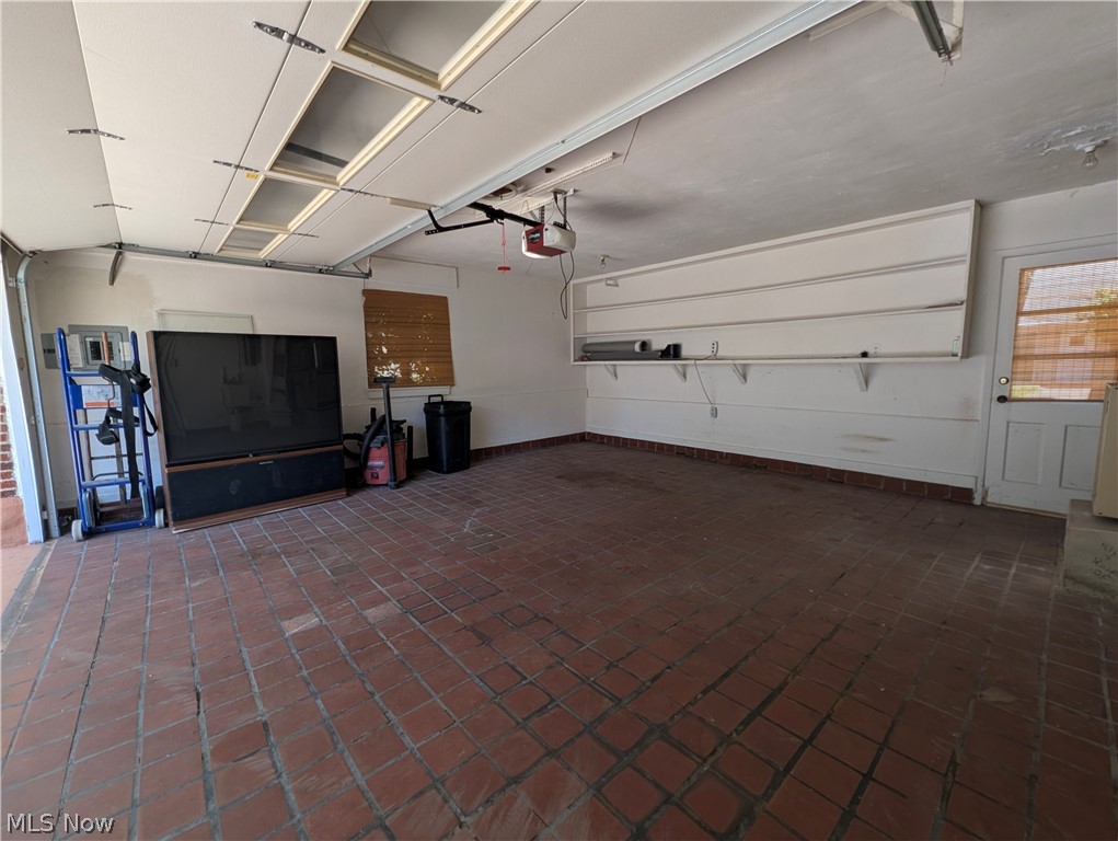 6986 Big Creek Parkway Middleburg Heights OH 44130