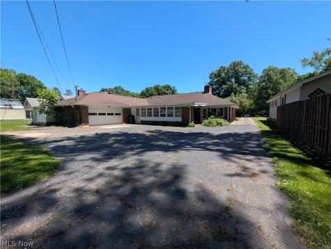 6986 Big Creek Parkway Middleburg Heights OH 44130