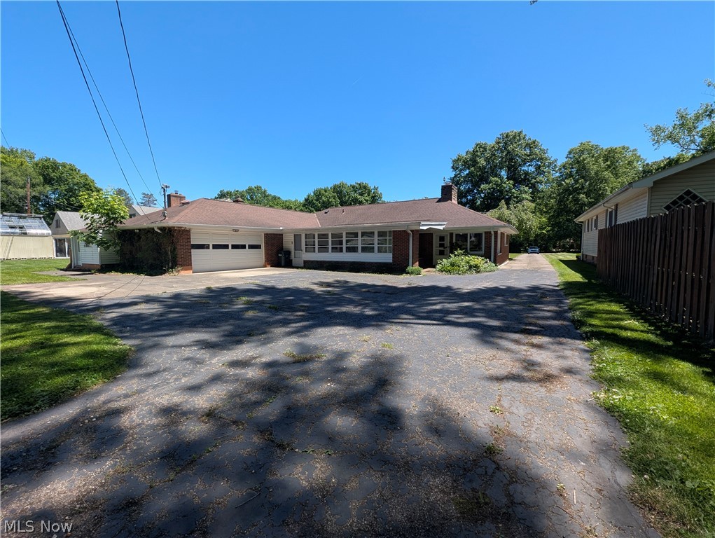 6986 Big Creek Parkway Middleburg Heights OH 44130