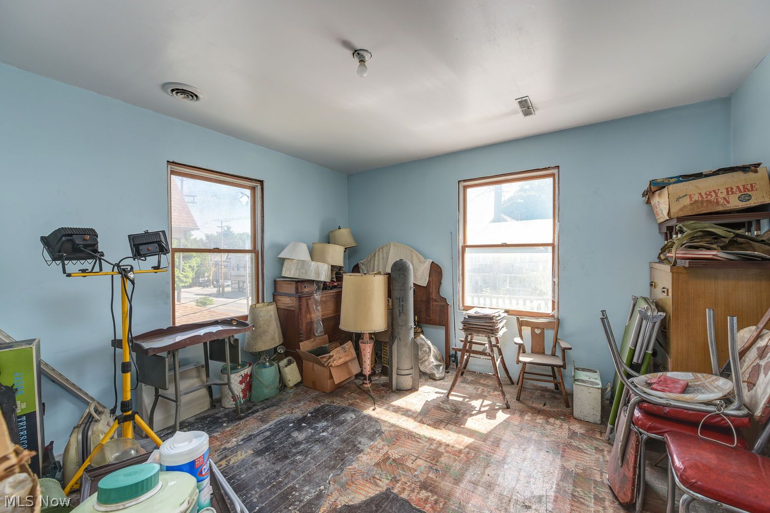1896 W 65th Street Cleveland OH 44102