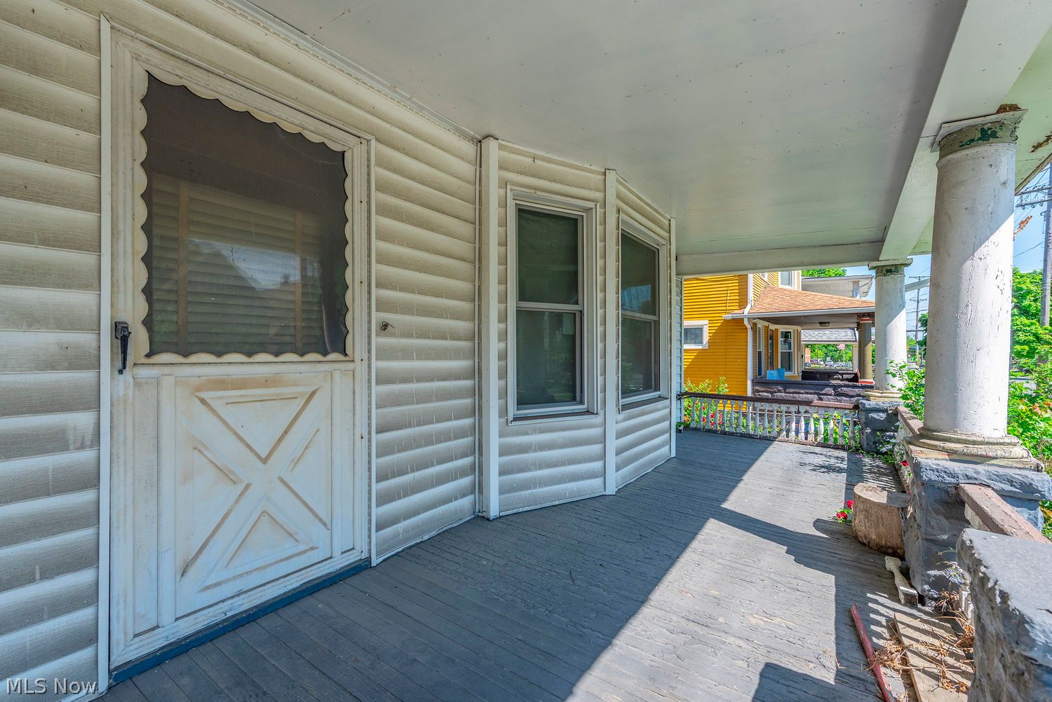 1896 W 65th Street Cleveland OH 44102