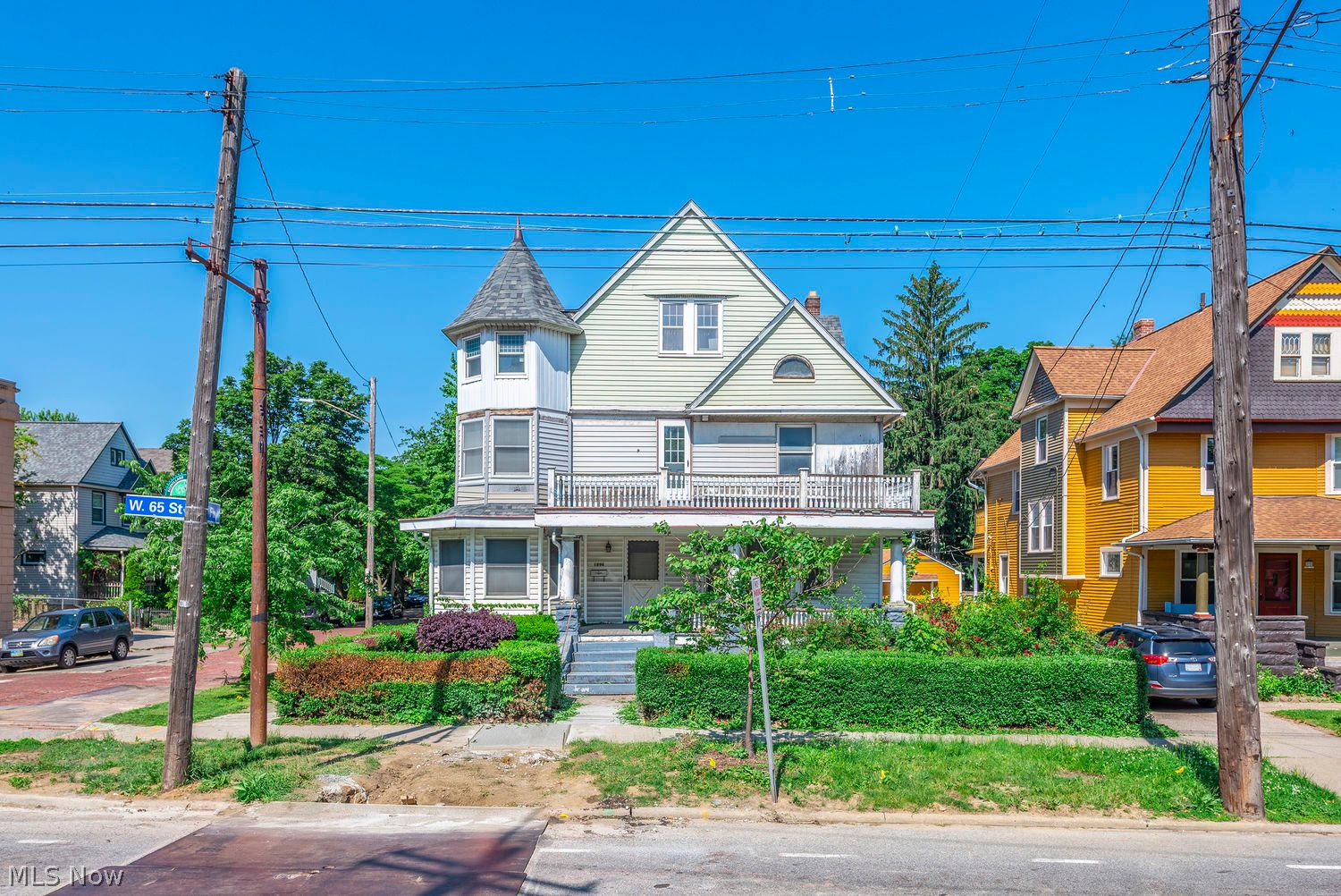 1896 W 65th Street Cleveland OH 44102