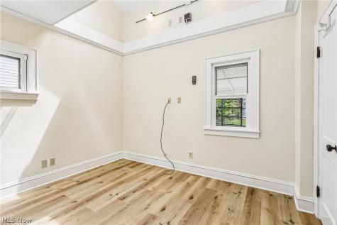 2033 Tate Avenue Cleveland OH 44109