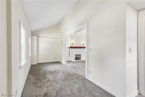 2033 Tate Avenue Cleveland OH 44109
