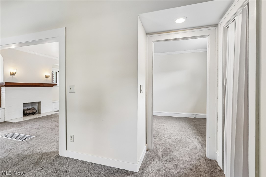 2033 Tate Avenue Cleveland OH 44109