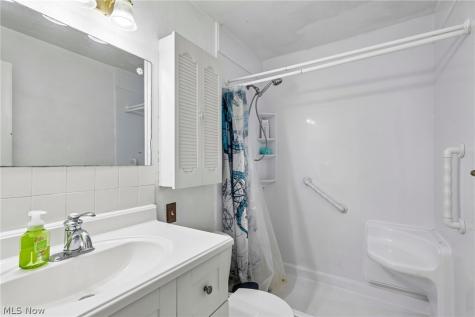 1769 Windsor Street Cuyahoga Falls OH 44221
