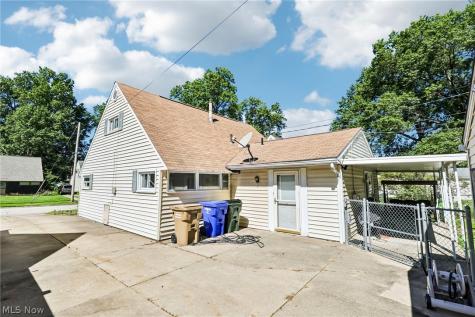 1769 Windsor Street Cuyahoga Falls OH 44221
