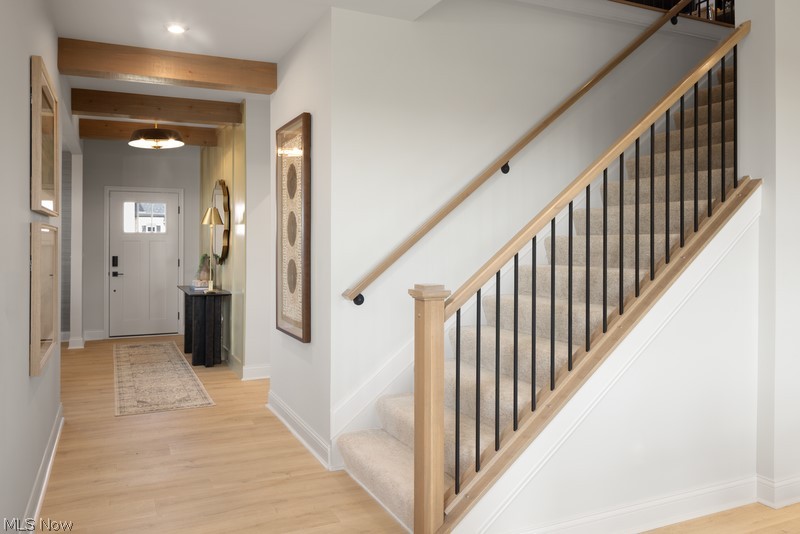 S/l 144 Kenway Boulevard Green OH 44312