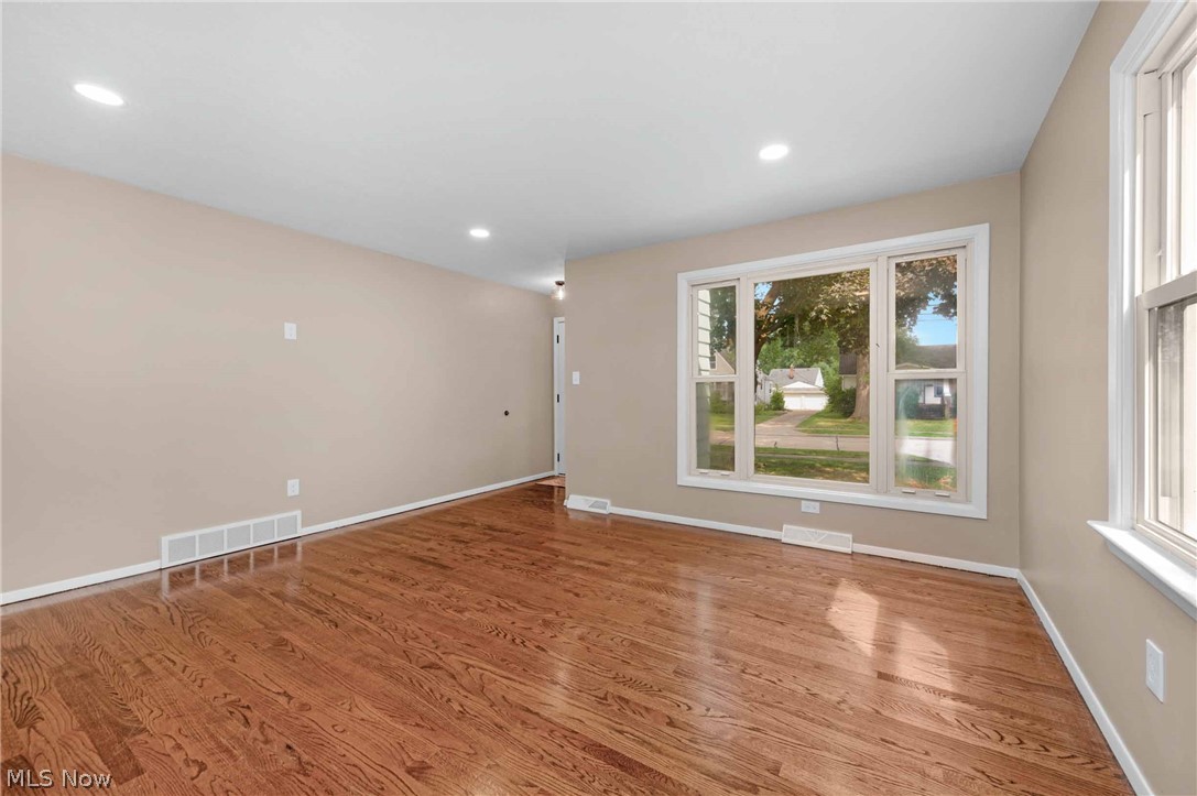 23771 Frank Street North Olmsted OH 44070