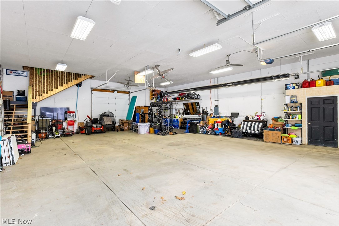 240 Warner Road Hubbard OH 44425
