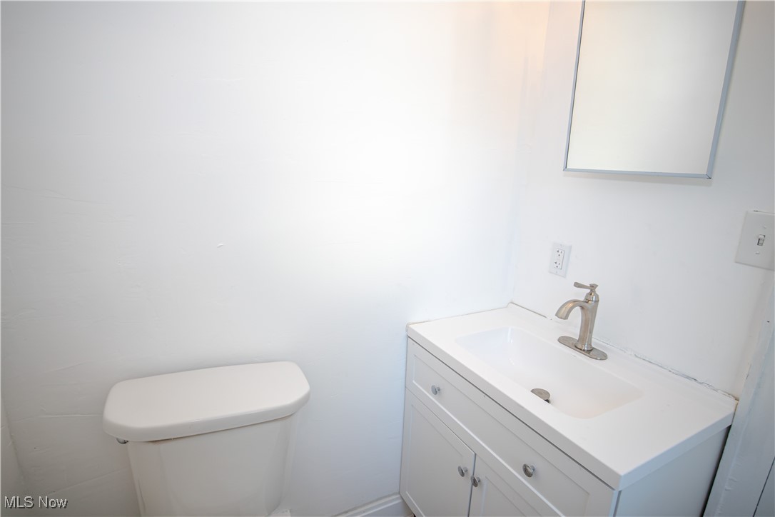 2119 Rossmoor Road Cleveland Heights OH 44118