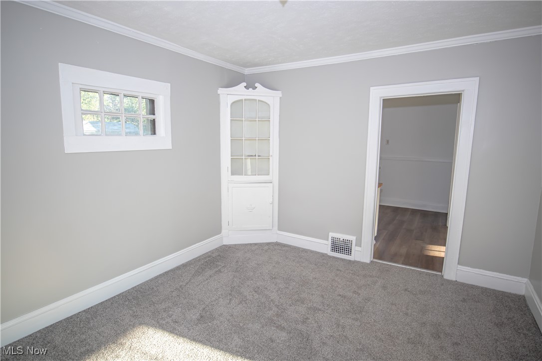 2119 Rossmoor Road Cleveland Heights OH 44118
