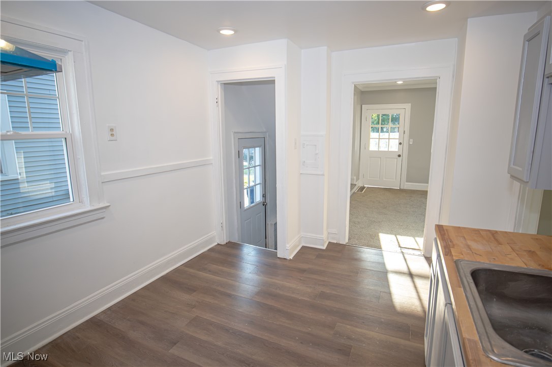 2119 Rossmoor Road Cleveland Heights OH 44118