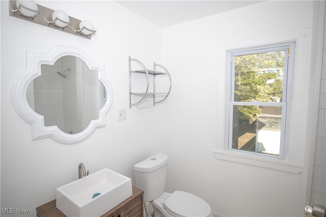 2119 Rossmoor Road Cleveland Heights OH 44118