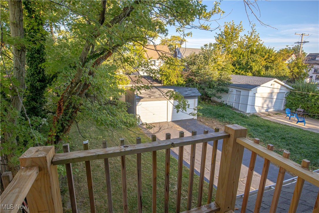 2119 Rossmoor Road Cleveland Heights OH 44118