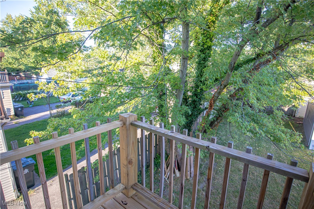 2119 Rossmoor Road Cleveland Heights OH 44118