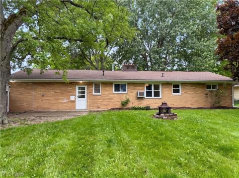 36700 Lakeland Drive Avon OH 44011