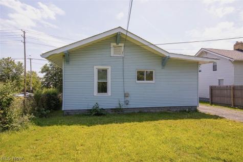 15009 Miles Avenue Cleveland OH 44128