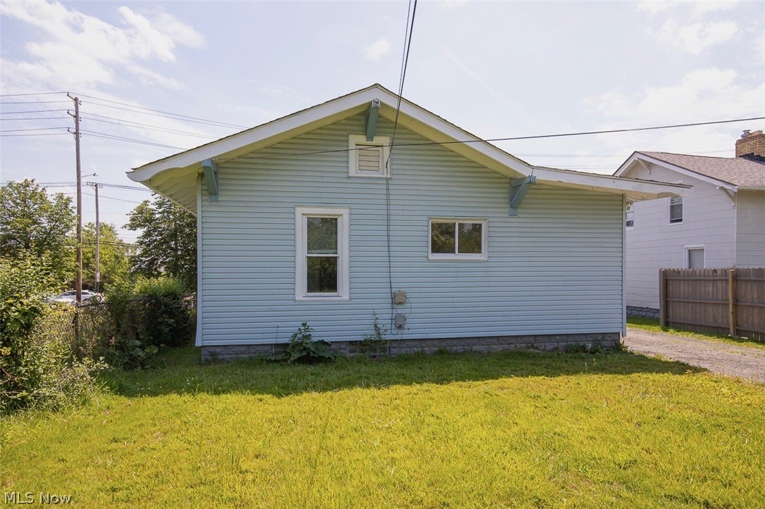 15009 Miles Avenue Cleveland OH 44128