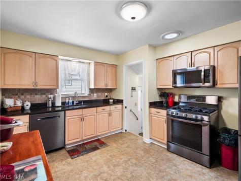 12305 Eastwood Boulevard Garfield Heights OH 44125