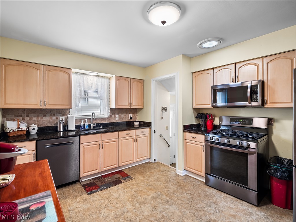 12305 Eastwood Boulevard Garfield Heights OH 44125