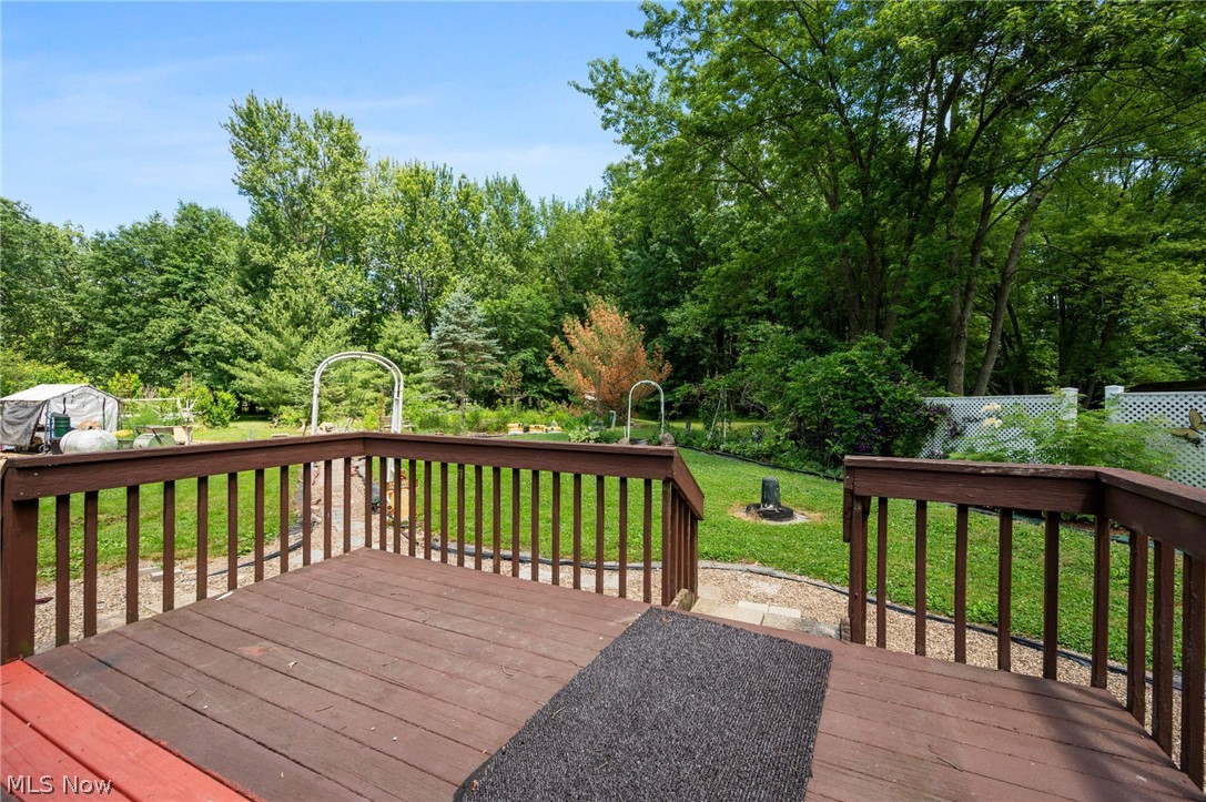 5950 Parkman Road NW Warren OH 44481