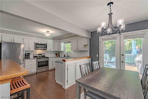1310 Waldo Way Twinsburg OH 44087
