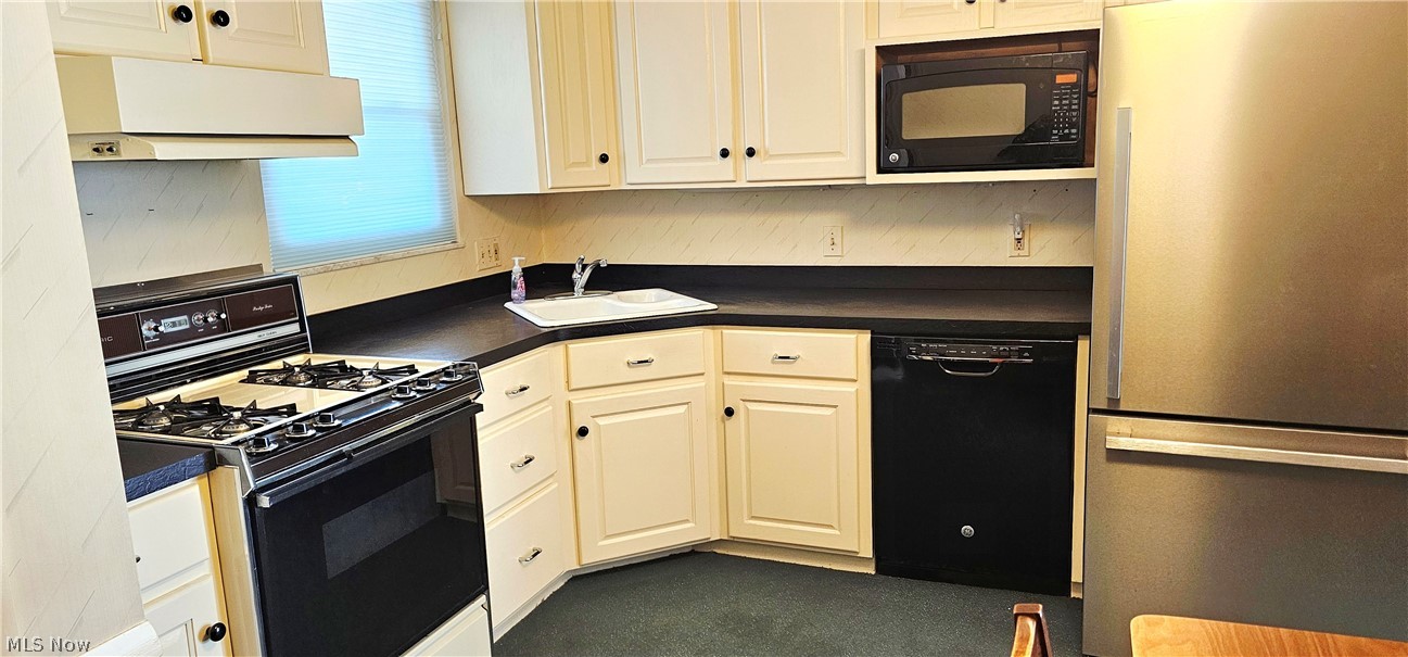 2137 Maplewood Road Stow OH 44224