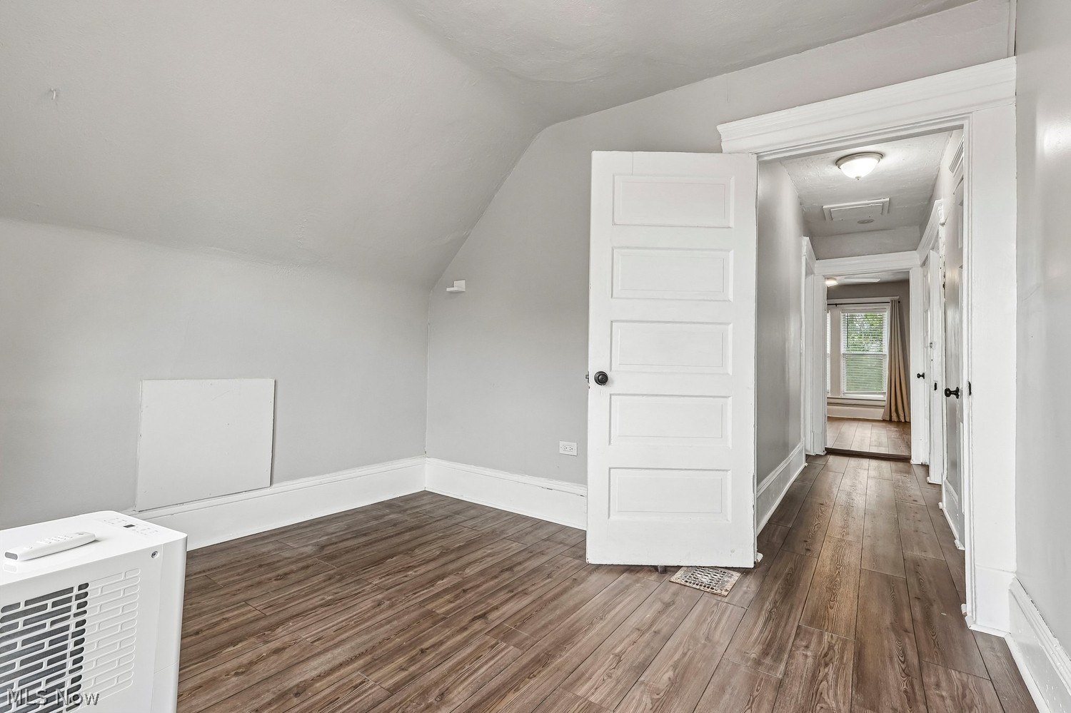 2014 Halstead Avenue Lakewood OH 44107