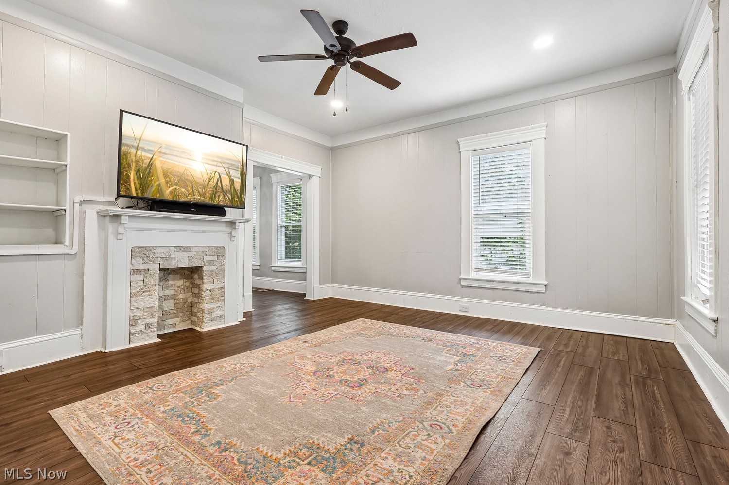 2014 Halstead Avenue Lakewood OH 44107