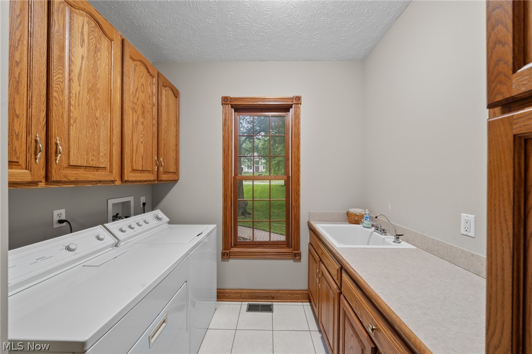 189 Ballantrae Drive Sagamore Hills OH 44067