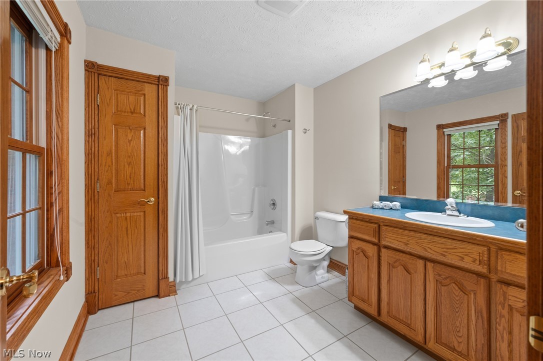 189 Ballantrae Drive Sagamore Hills OH 44067